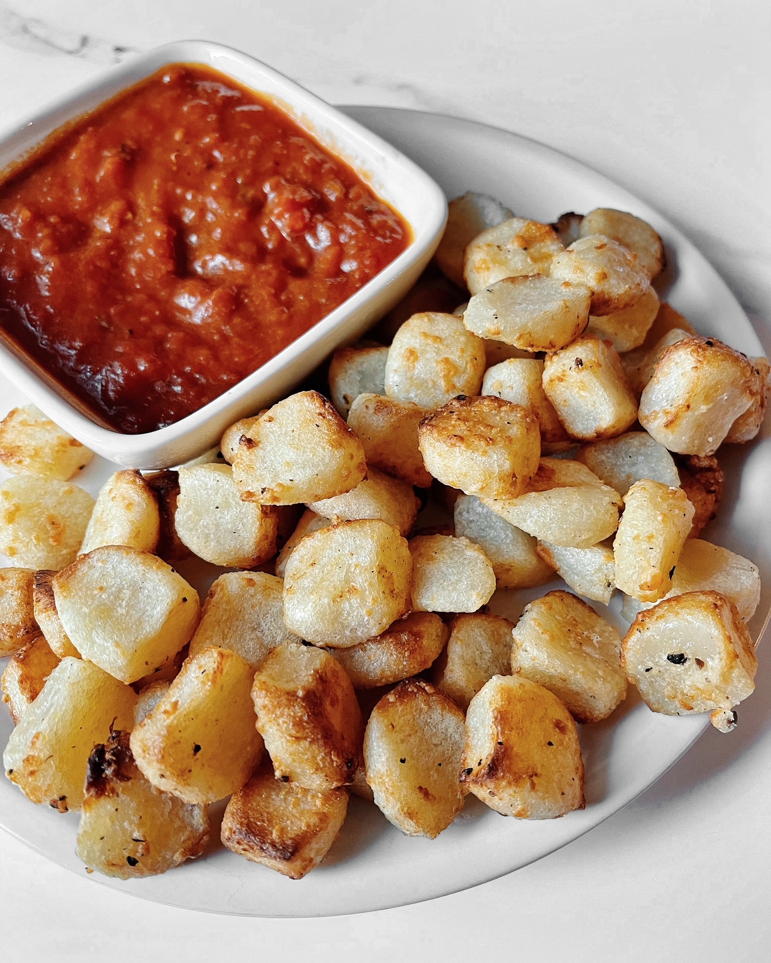 https://hungry-blonde.com/wp-content/uploads/2021/10/Parmesan-Cauliflower-Gnocchi3.jpg